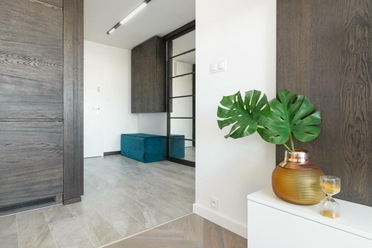 Perfectely Located Stay With Free Parking Poznań Extérieur photo